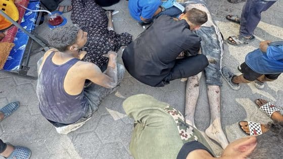 استشهاد 9 من طالبي المساعدات برصاص الاحتلال شمال رفح ووسط قطاع غزة .