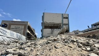 هيومن رايتس ووتش : إسرائيل قصفت أكثر من 500 مدرسة تؤوي نازحين في غزة