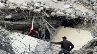 غزة منهكة … الواقع خلف الدمار والخيام