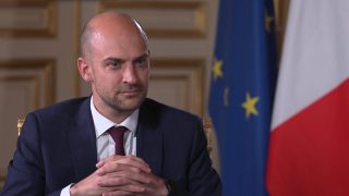 توتر فرنسي أمريكي على خلفية قضية ديرانك