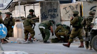 3 إصابات نتيجة الاعتداء عليهم بالضرب من قبل جنود الاحتلال في كفر قليل جنوب نابلس