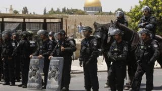 جيش الاحتلال الإسرائيلي يشدد إجراءاته العسكرية في القدس والضفة المحتلتين