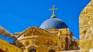 الأردن يدين منع سلطات الاحتلال لبطريرك اللاتين في القدس من الوصول لكنيسة القيامة