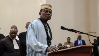 الكاميرون تمنع مراسم تكريم المعارض الراحل “أنيسيت إيكاني” وسط تشديد أمني