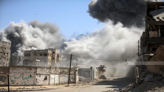 شهيد وغارات وقصف مدفعي وبحري على عديد المناطق في قطاع غزة: الاحتلال يواصل خروقاته