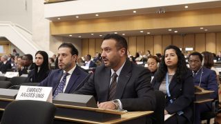 الإمارات: إيران تقف في عزلة عن جيرانها