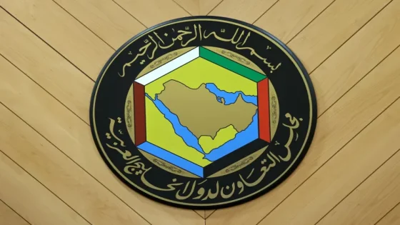قمة تشاورية استثنائية في جدة.. قادة الخليج يبحثون “وحدة الصف” وتداعيات الحرب الإيرانية