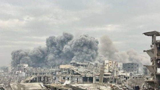 غزة.. الاحتلال ينسف منازل بحي التفاح واستمرار القصف وراء الخط الأصفر