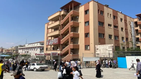 أزمة وقود تهدد مجمع ناصر الطبي: توقف أحد المولدات الرئيسية في غزة