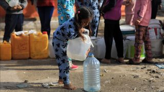 عطش يهدد جباليا.. توقف محطة “الحسن” يحرم 15 ألف نازح من المياه الصالحة للشرب شمال غزة