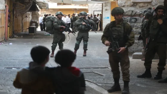 استشهاد مسنة في قلقيلية وحملة اعتقالات مسعورة تطال العشرات بالضفة والقدس