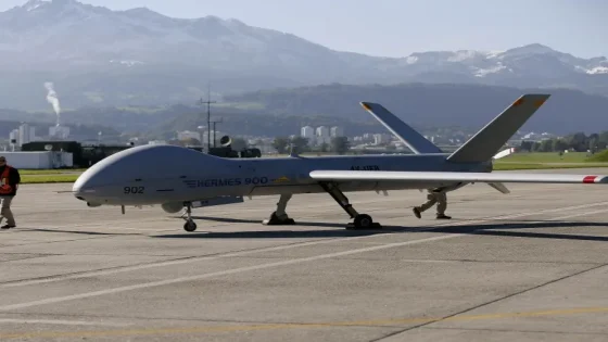 سقوط “فخر الصناعة الإسرائيلية” في شيراز.. طهران تعلن إسقاط مسيرة “هيرميس 900” بنظام دفاعي متطور