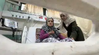 بين نقص البطاريات وتوقف القسطرة.. “موت صامت” يهدد حياة مرضى القلب في غزة