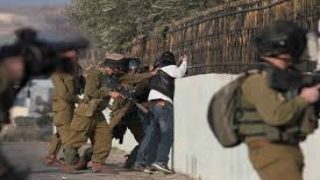 الاحتلال يعتقل 3 مواطنين من القدس