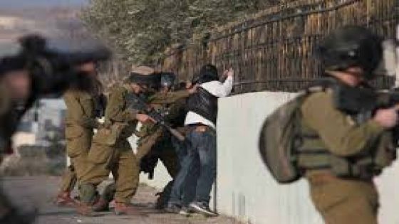 الاحتلال يعتقل 3 مواطنين من القدس