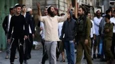 مستوطنون يهاجمون منازل المواطنين شمال غرب نابلس