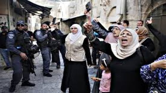 مستوطنون يعتدون على سيدتين في بيرزيت شمال رام الله وإصابة مواطن برصاص الاحتلال في الرام شمال القدس