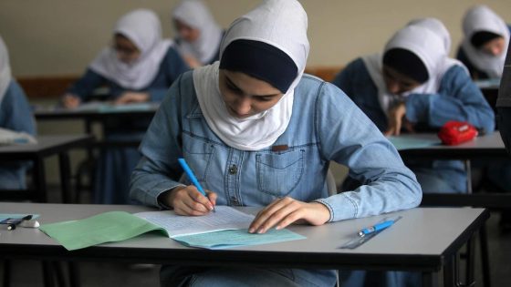 التربية: بدء تسجيل معلمين ومراقبين لامتحانات الثانوية العامة في القاهرة