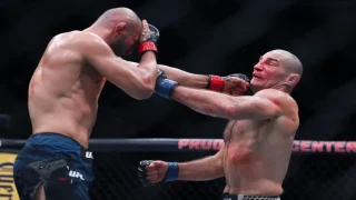 “سقوط الذئب”.. ستريكلاند يستعيد عرشه ويُلحق بشيماييف هزيمة تاريخية في “UFC 328”
