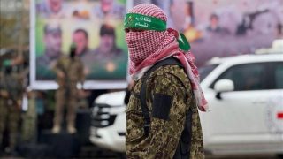 “القسام” تبارك عملية قلنديا: “أبو عبيدة” يدعو لتصعيد المواجهة ويرى في “السكين” أثر “الصاروخ”