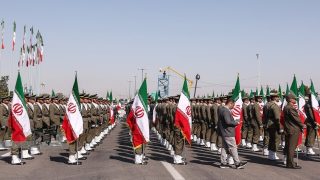 الحرس الثوري الإيراني يعلن تفكيك شبكات تخريبية وإحباط مخطط لنقل أسلحة أمريكية عبر الحدود