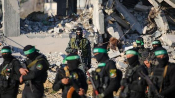حماس: نبحث مع الوسطاء مقاربات “معقولة” للانتقال للمرحلة الثانية وتتهم إسرائيل بالانقلاب على الاتفاق