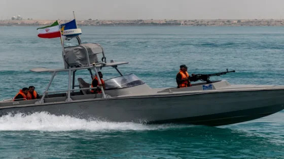 نذر الحرب تعود للواجهة.. طهران لا تستبعد “المغامرة” الأمريكية وترامب يرفض مقترح التهدئة
