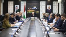 مجلس الوزراء يُحذّر من التدهور الخطير والمتسارع للأوضاع الإنسانية في قطاع غزة