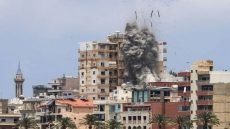 الدفاع المدني: على جنوب لبنان 16 قتيلا بغارات إسرائيلية