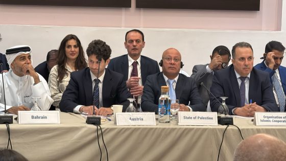 أبو هولي يطالب برفع مشروطية تمويل “الأونروا” ويحذر: الإجراءات التقشفية خط أحمر لا يمكن شرعنته