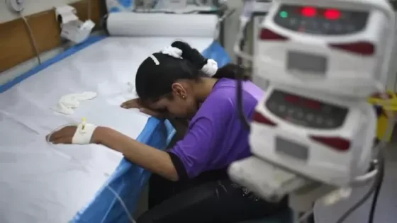 بسبب “الموافقات الأمنية”.. الاحتلال يعرقل سفر عشرات المرضى من غزة ويوافق على 5 حالات فقط من أصل 70