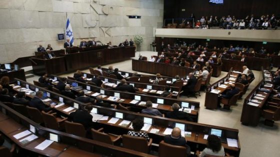 الكنيست يصادق نهائياً على إخضاع “ماحاش” لوزير القضاء وسط تحذيرات من تسييس جهاز إنفاذ القانون