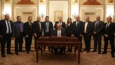 حماس تعلن استعدادها لتسليم إدارة غزة والملف الأمني إلى “اللجنة الوطنية”.