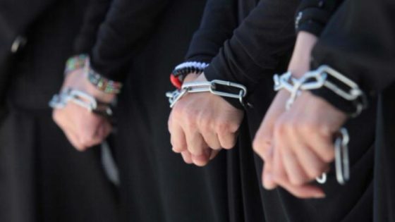 اقتحامات وتنكيل وإهمال طبي.. هيئة الأسرى تكشف عن أوضاع كارثية تعيشها أسيرات “الدامون”