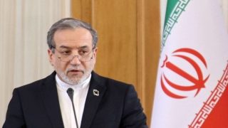 طهران تؤكد لحماس: القضية الفلسطينية والعدوان على غزة حاضرَان في مفاوضاتنا مع واشنطن