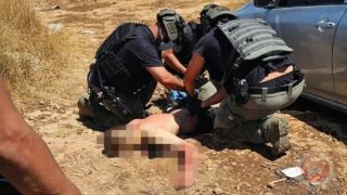 استشهاد منفذ واعتقال آخر.. مقتل إسرائيلي واصابة 5 آخرون في عملية جنوب الطيبة