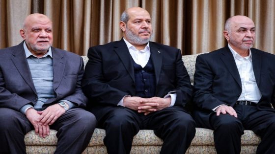 وفد حماس في القاهرة: مقترح جديد يستبدل “نزع السلاح” بـ”تخزينه” وسط رفض إسرائيلي وتنسيق إقليمي