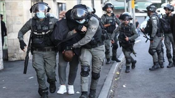 الشاباك يعلن اعتقال 4 مشتبه بهم من النقب للاشتباه بتخطيطهم لتنفيذ هجمات، بينها عملية في بئر السبع
