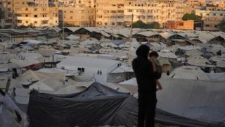 وزارة الأشغال العامة تُطلق خطة التعافي المبكر وتبدأ إعادة إيواء ألفي أسرة في قطاع غزة