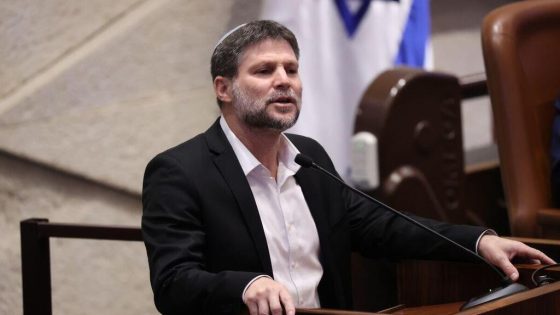 سموتريتش: تل أبيب تستعد لسيناريوهات عسكرية محتملة على خلفية التوتر مع تركيا.