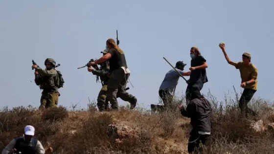 مستوطنون يقتحمون مسكناً في مسافر يطا جنوب الخليل ويقطعون خط الكهرباء المغذي له ضمن سياسة التضييق والتهجير