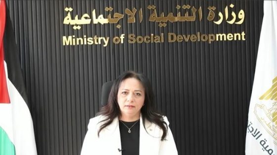 حذرت من كارثة بيئية وصحية.. وزيرة التنمية الاجتماعية تعلن تسجيل 70 ألف إصابة جلدية وتؤكد الشح الحاد في مساعدات غزة
